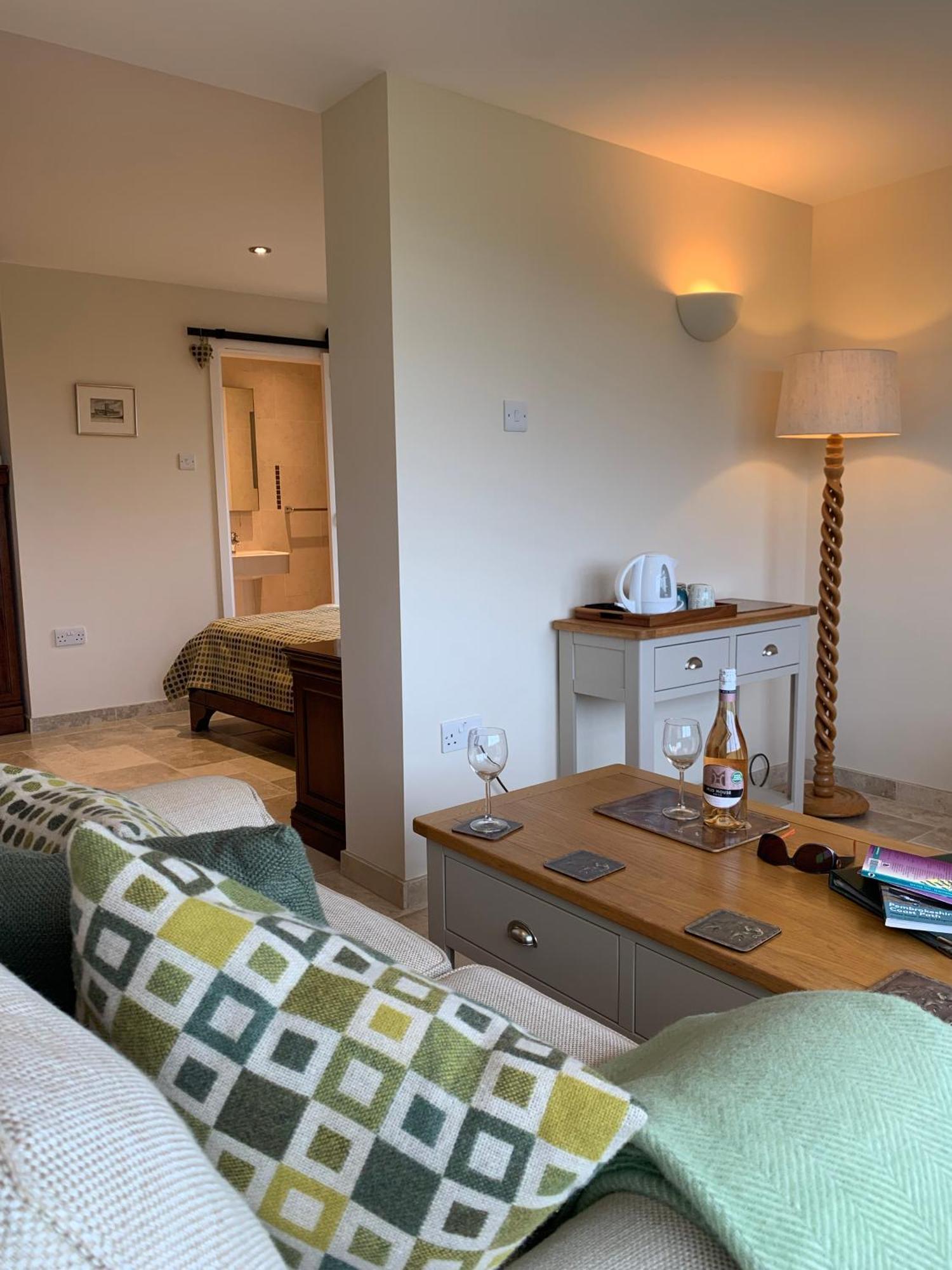 Craig-Y-Mor Suites With Sea Views Whitesands St Davids Экстерьер фото